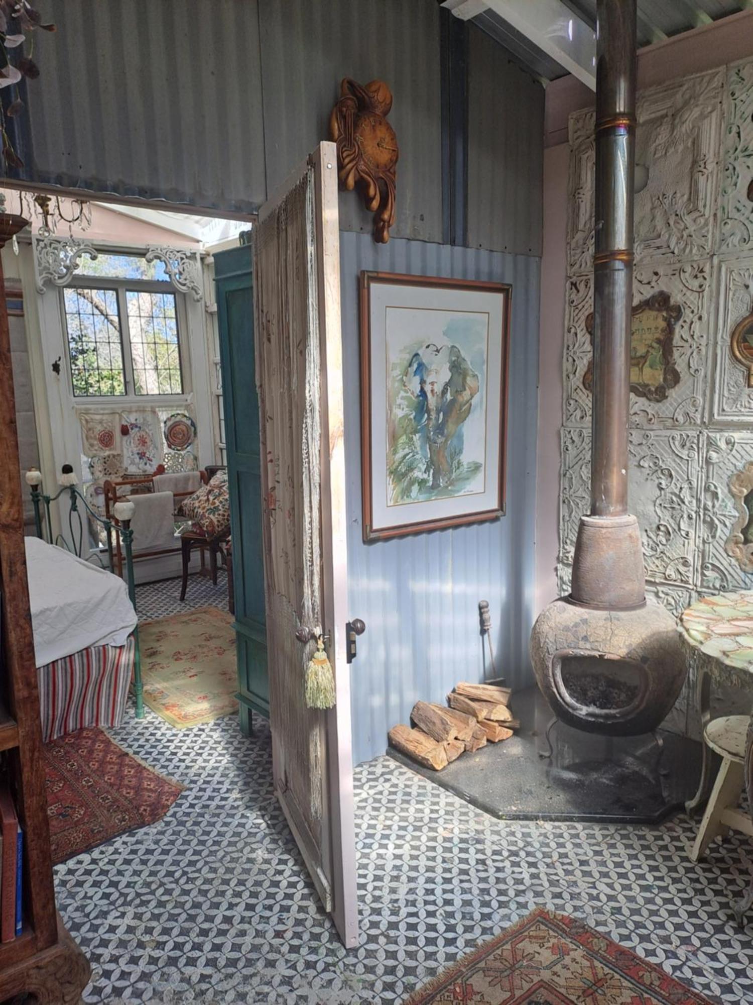 The Art Apartment *